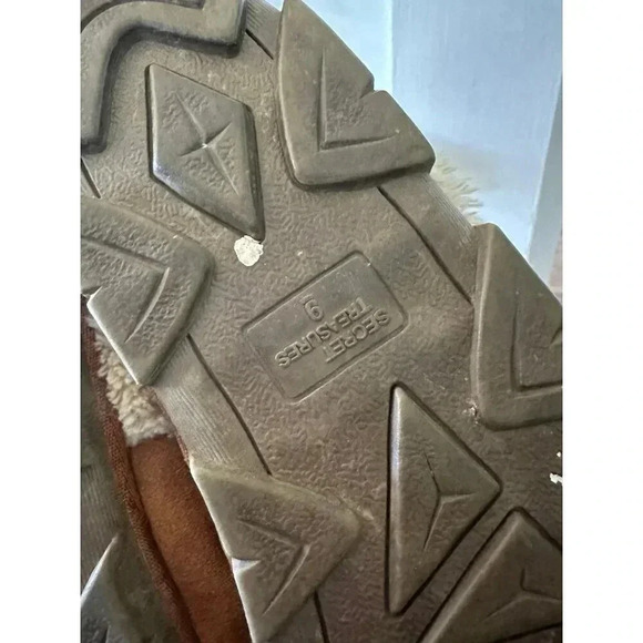 Secret Treasures women’s size 9 Slippers - Picture 8 of 8